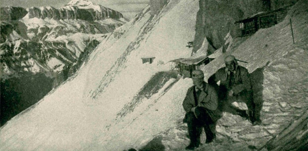 7_Felsennester-mit-Boespitze-Sellagruppe-1916_slide