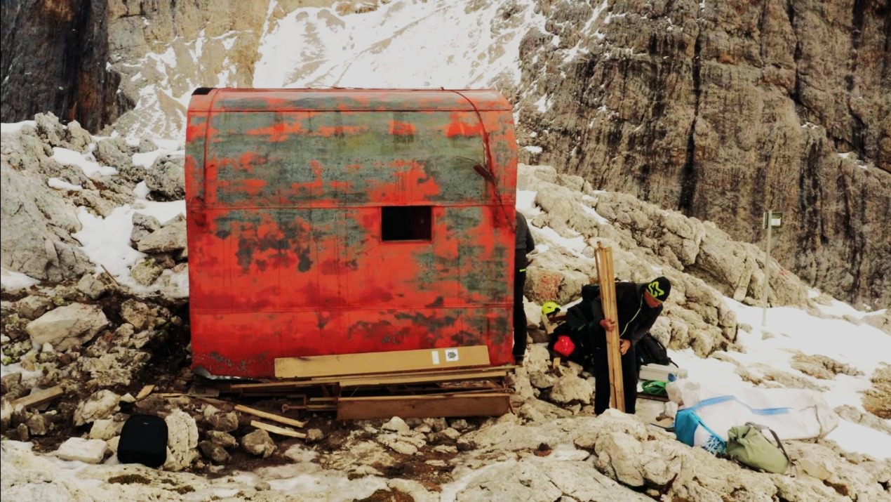 Bivacco Fiamme Gialle