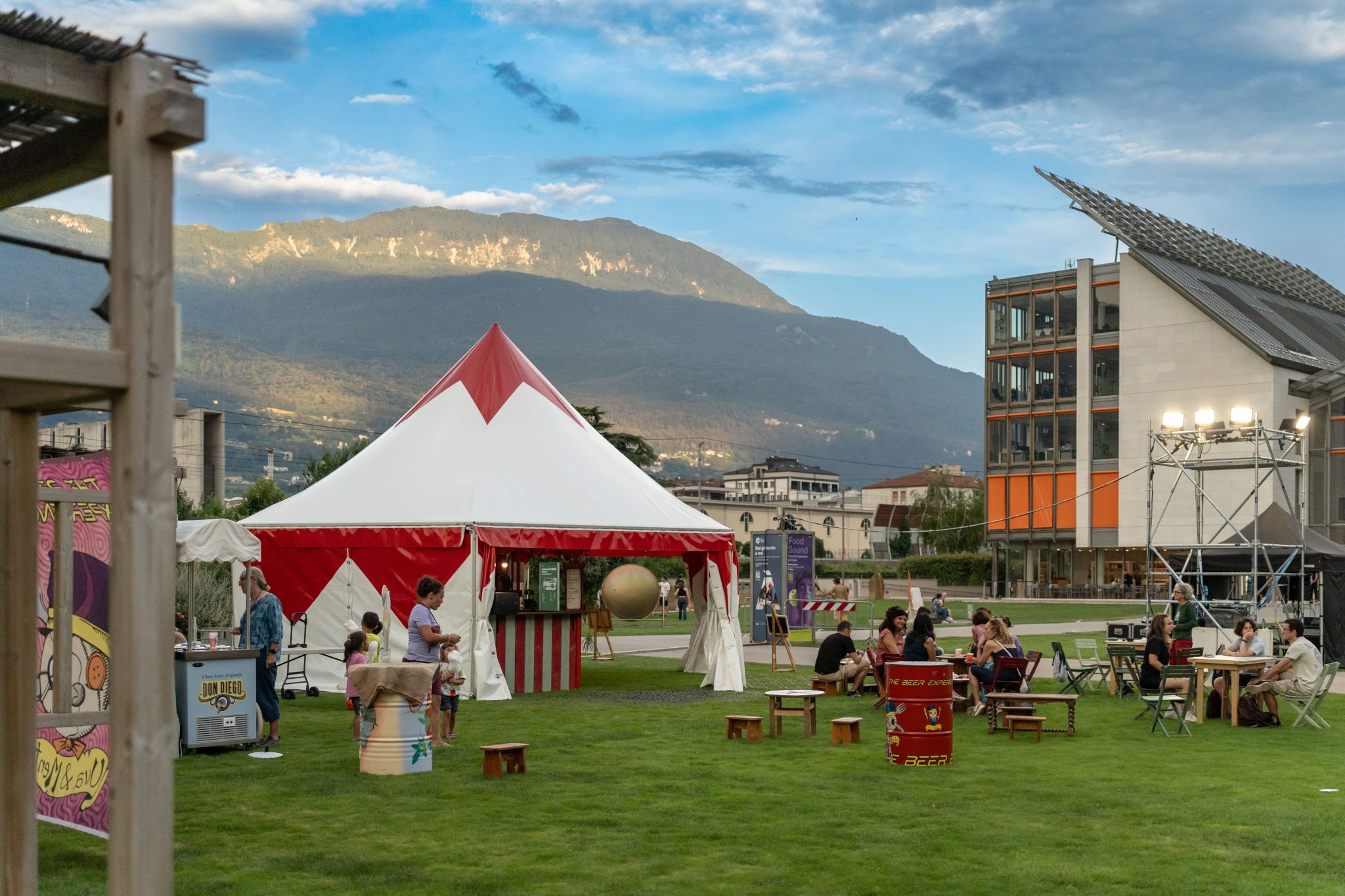 CircoXperience. Festival di scienza e circo